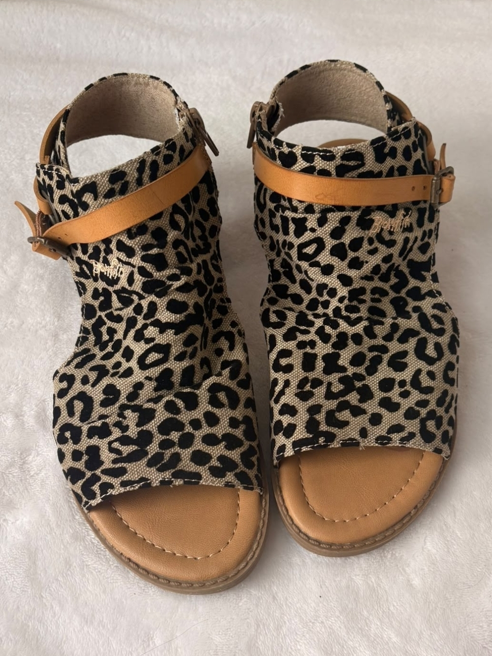 Blowfish Leopard Print Sandals with Tan Straps - Picture 2 of 2
